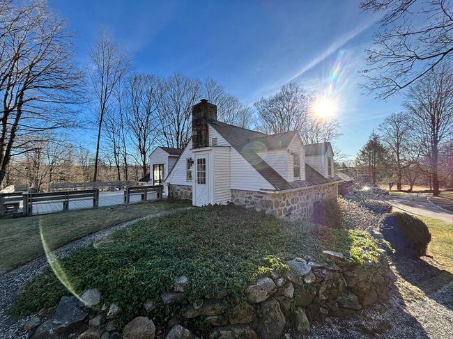 B - 65B Cross Hwy, House other with 1 bedrooms, 1 bathrooms and 1 parking in Redding CT | Image 25