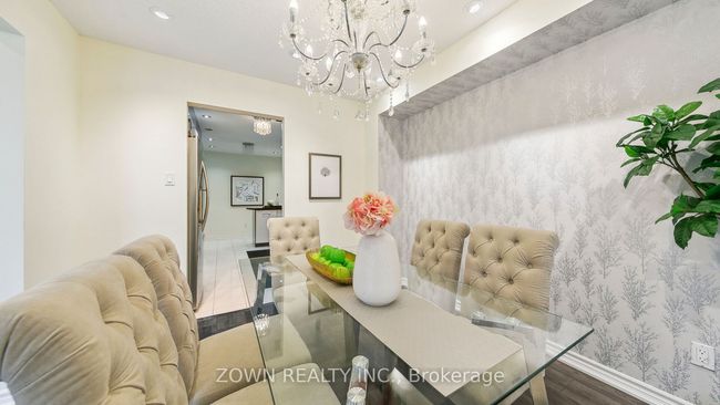 33 Dafoe Cres, House other with 6 bedrooms, 4 bathrooms and 2 parking in Brampton ON | Image 15