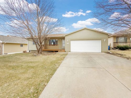 205 S Foss Ave Avenue, Sioux Falls, SD, 57110 | Card Image