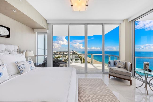 APT-2801 - 50 S Pointe Dr, Condo with 3 bedrooms, 4 bathrooms and null parking in Miami Beach FL | Image 20