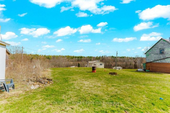 53 Main St E, House other with 3 bedrooms, 1 bathrooms and 4 parking in Athens ON | Image 6