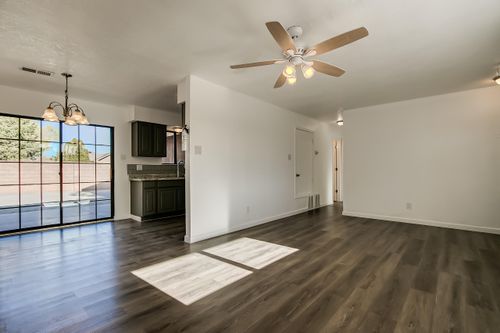 3919 San Isidro St Nw, Albuquerque, NM, 87107-2825 | Card Image