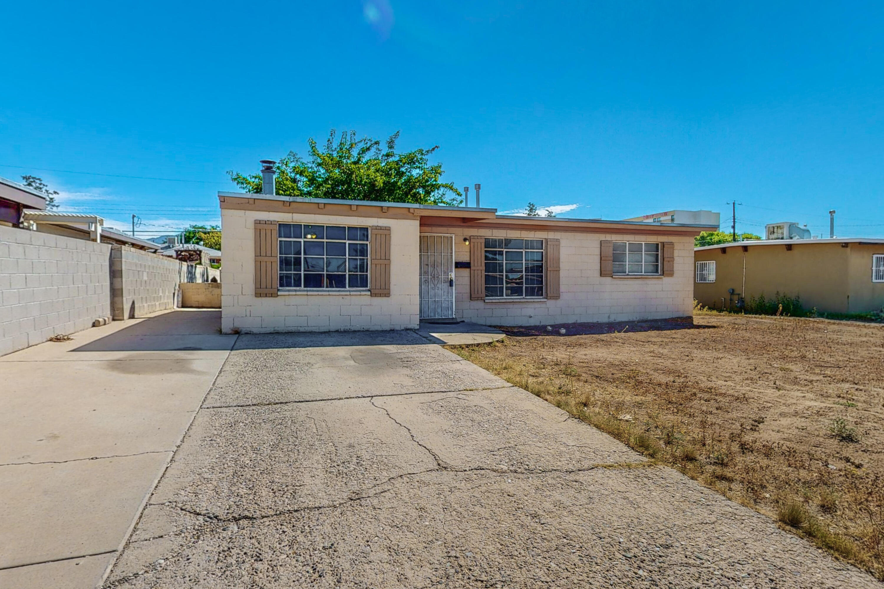 Kentucky St, Albuquerque, NM 87110