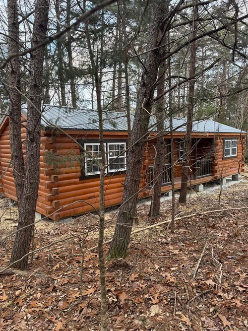 2501 Chestnut Grove Rd, Columbia, KY, 42728-8176 | Card Image