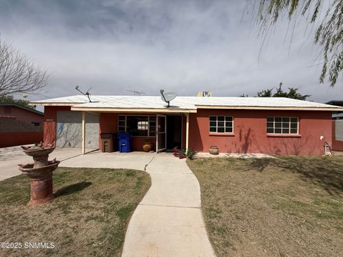 1805 Colorado Ave, Las Cruces, NM, 88001-3928 | Card Image