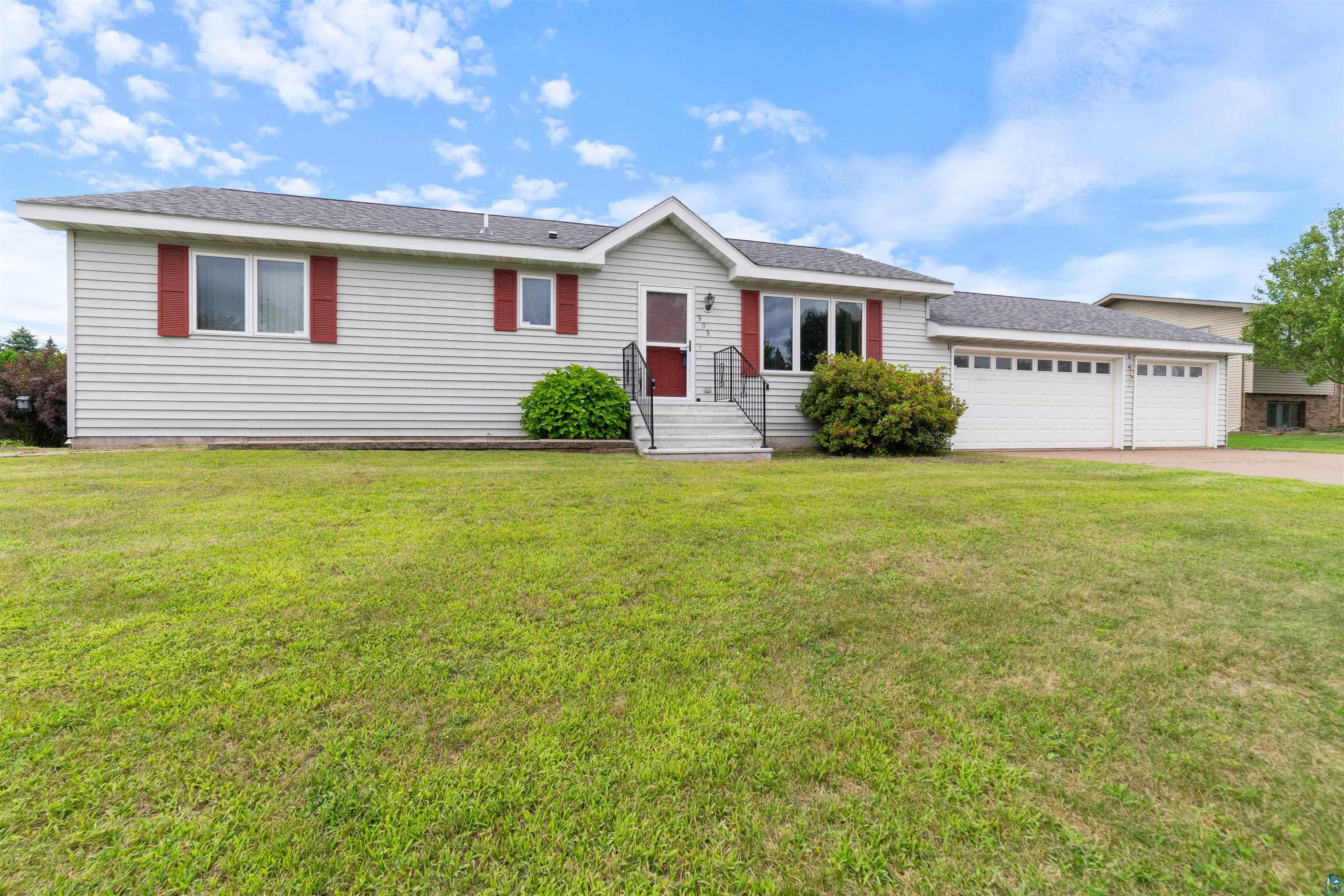 Slate St, Cloquet, MN 55720
