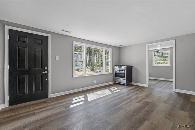14008 Tyus Rd, House other with 3 bedrooms, 1 bathrooms and null parking in Stony Creek VA | Image 4