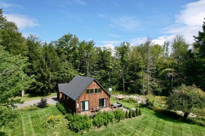 295 West Jamaica Road, House other with 3 bedrooms, 2 bathrooms and null parking in Stratton VT | Image 1