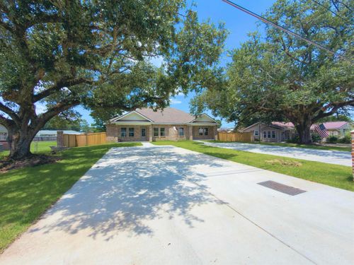 410 A Camellia Dr, Thibodaux, LA, 70301-6508 | Card Image