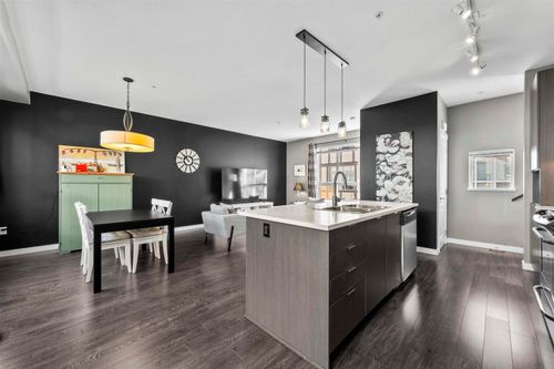 13-7848 209 St, Langley, BC, V2Y0M4 | Card Image