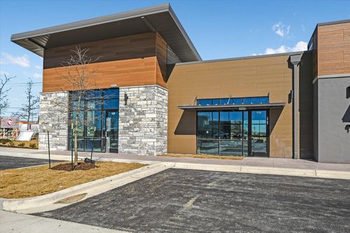 bldg-9-120-110-409 E Pflugerville Pkwy, Pflugerville, TX, 78660-0904 | Card Image