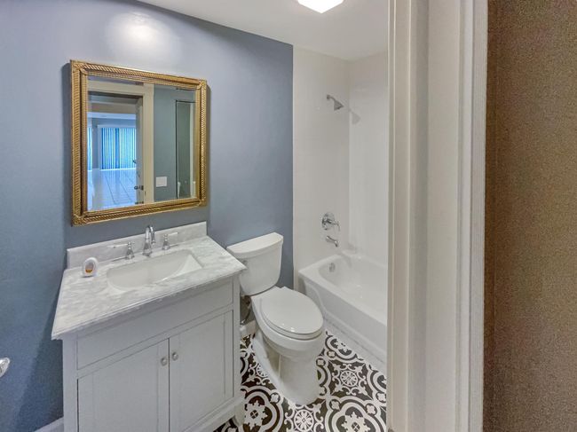 7789 Se Spicewood Cir, Condo with 2 bedrooms, 2 bathrooms and null parking in Hobe Sound FL | Image 22
