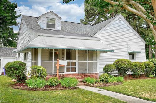 3801 Craven Cir, Norfolk, VA, 23513-3435 | Card Image