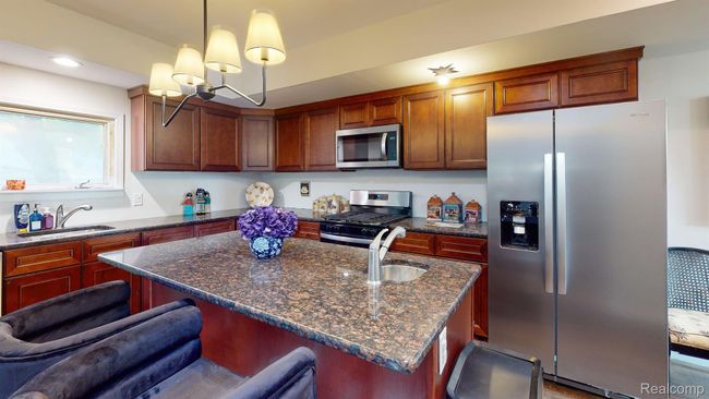 2002 Ridgemont Rd, House other with 6 bedrooms, 4 bathrooms and null parking in Grosse Pointe Woods MI | Image 6