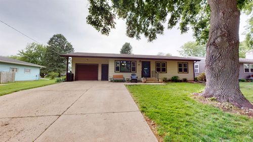 805 S Kiel, Holstein, IA, 51025 | Card Image