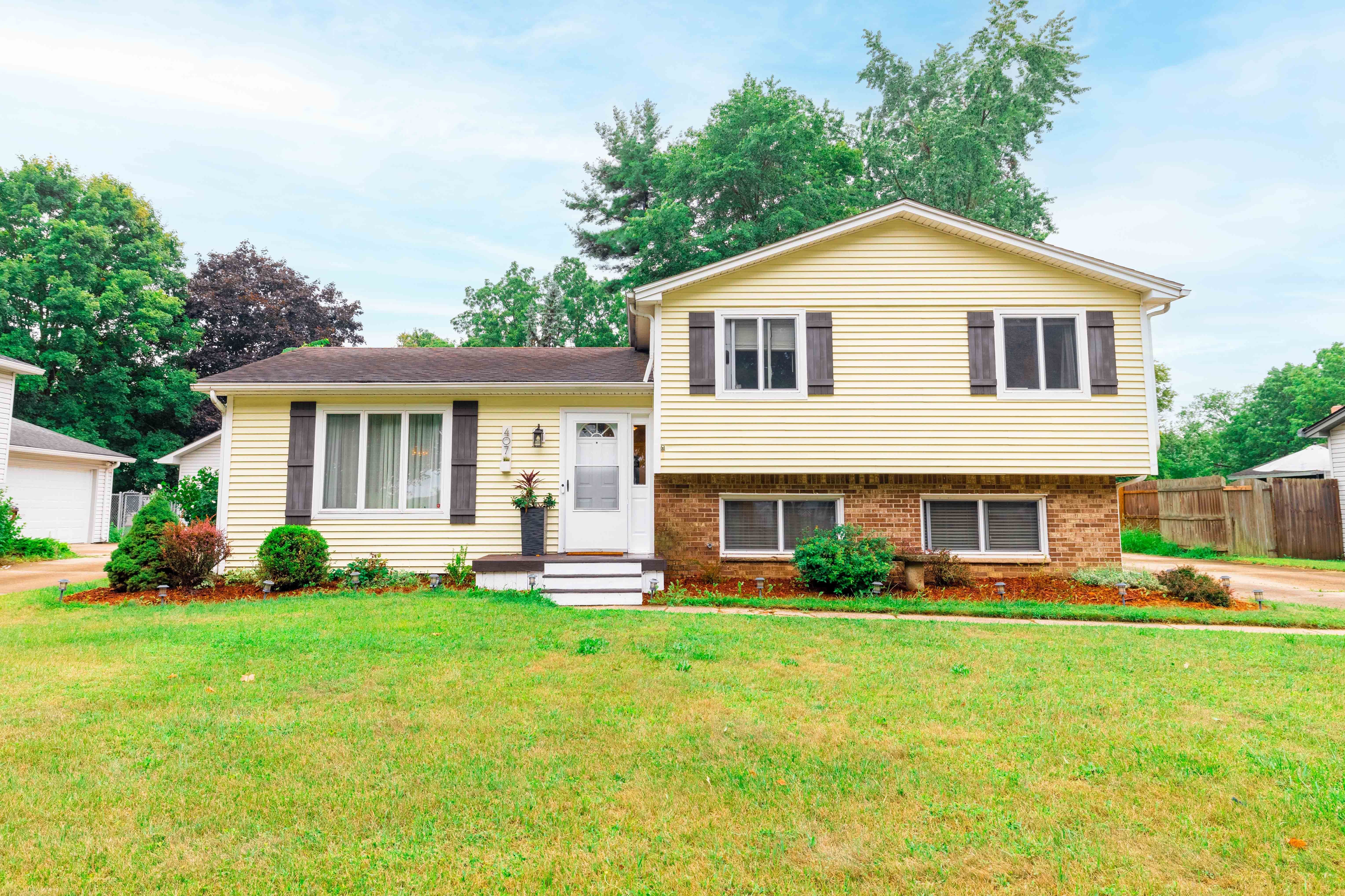 Greentree Ln, Milan, MI 48160