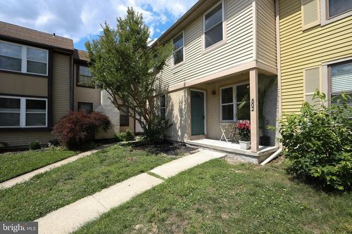 502 Magnolia Ct, Marlton, NJ, 08053-1020 | Card Image