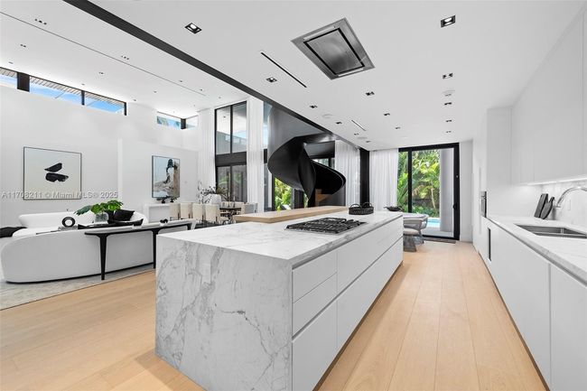 620 Ocean Blvd, House other with 6 bedrooms, 9 bathrooms and null parking in Golden Beach FL | Image 57