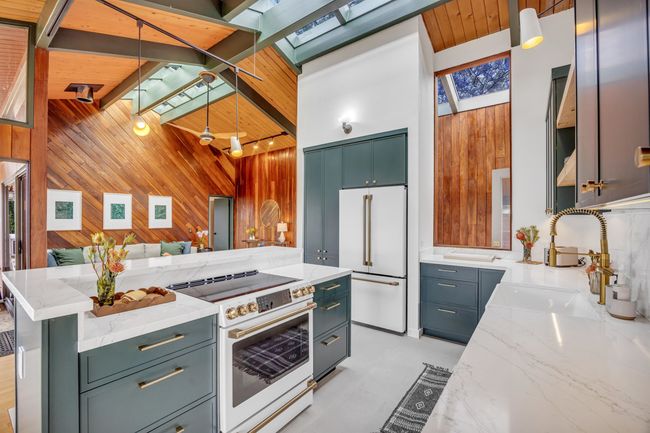 200 Hoopalua Dr, House other with 1 bedrooms, 2 bathrooms and null parking in Makawao HI | Image 12