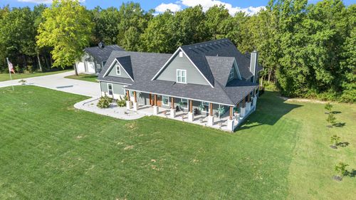 25400 Silvercrest Ct, WOOLDRIDGE, MO, 65287-5517 | Card Image