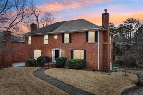 8923 Carroll Manor Dr, Sandy Springs, GA, 30350-2080 | Card Image