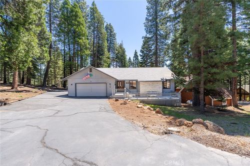 720 E Mountain Ridge Rd, Lake Almanor, CA, 96137-9549 | Card Image