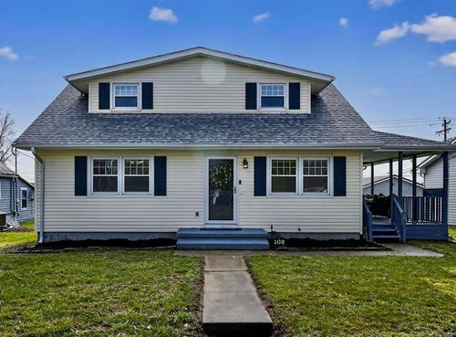 102 Walnut St, Waverly, OH, 45690-1154 | Card Image