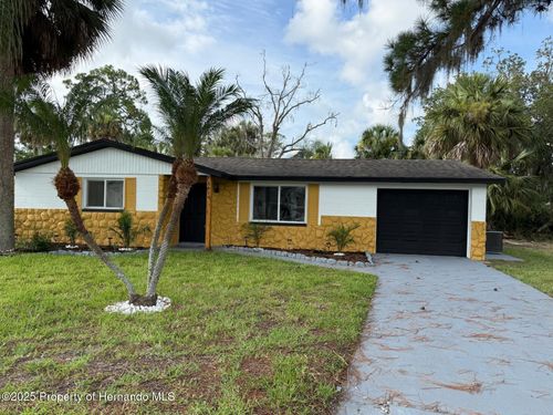 5614 Bay Blvd, PORT RICHEY, FL, 34668-6009 | Card Image