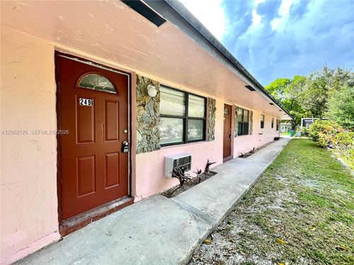 249b-247 Sw 7th St, Dania Beach, FL, 33004-3947 | Card Image