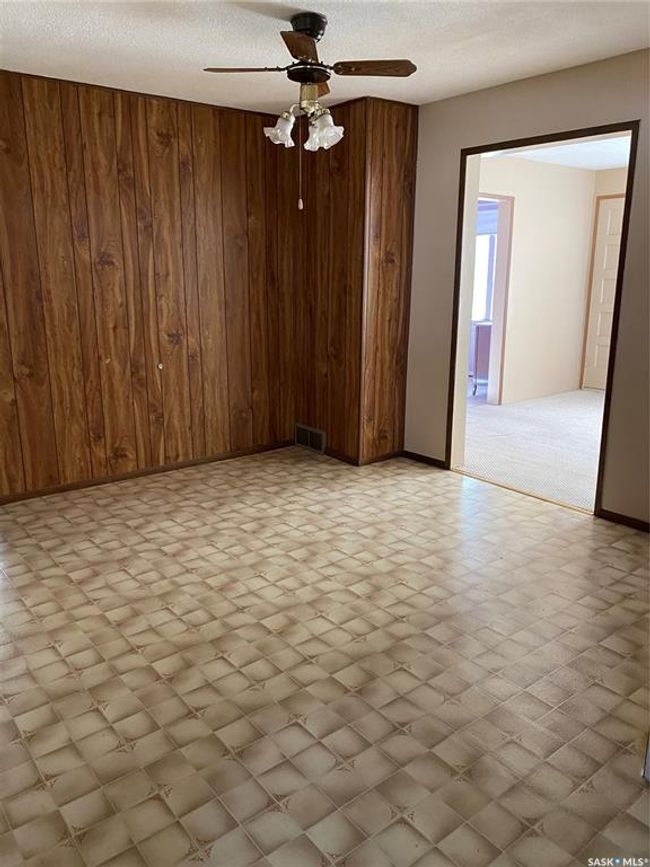 301 Shurygalo Rd, House other with 2 bedrooms, 1 bathrooms and 6 parking in Bienfait SK | Image 8