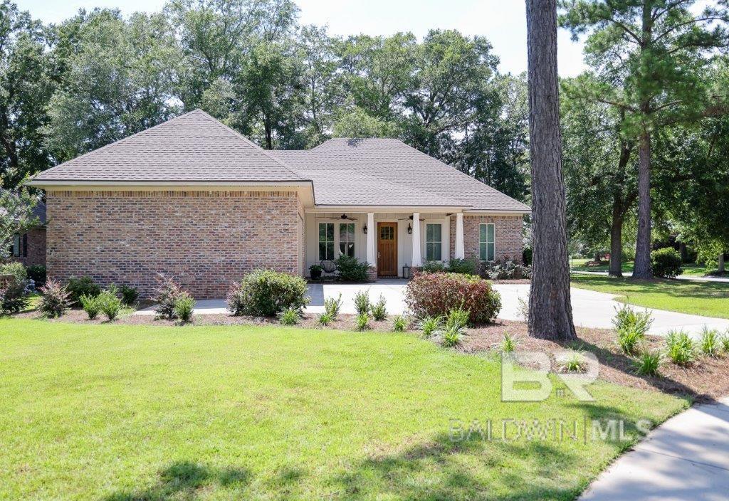 Dover St, Fairhope, AL 36532