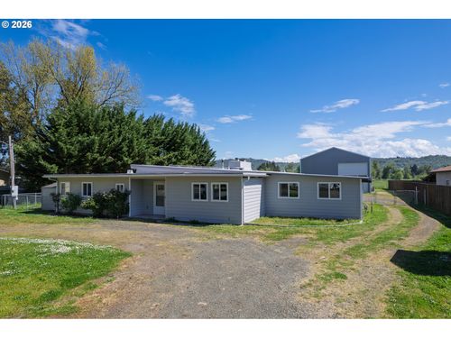 255 Shady Dr, Roseburg, OR, 97471-8920 | Card Image