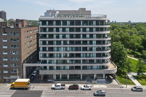 601-285 Avenue Rd, Toronto, ON, M4V2G8 | Card Image