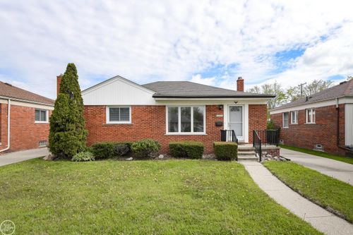 20313 Alger Street, St Clair Shores, MI, 48080 | Card Image