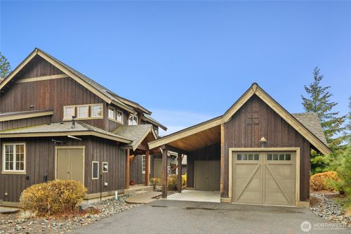 412 Sweetshop Ln, Cle Elum, WA, 98922-8584 | Card Image