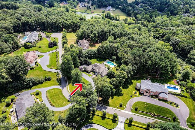 17 Raintree Ct, House other with 5 bedrooms, 5 bathrooms and null parking in Holmdel NJ | Image 45