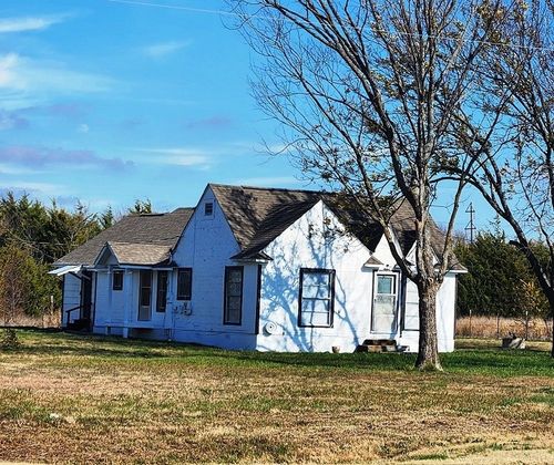 4494 N Us Highway 69, Leonard, TX, 75452-4972 | Card Image