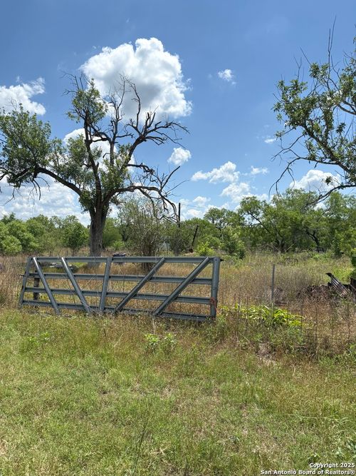 0 County Road 263, Gillett, TX, 78116 | Card Image