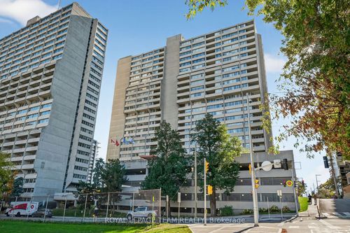 1801-530 Laurier Ave W, Ottawa, ON, K1R7T1 | Card Image
