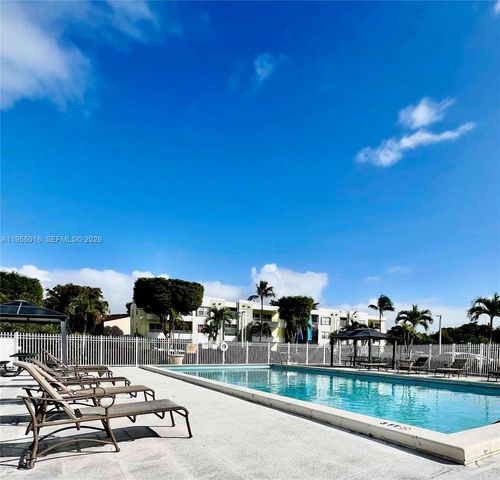 apt-308-10785 Sw 108th Ave, Miami, FL, 33176-8121 | Card Image