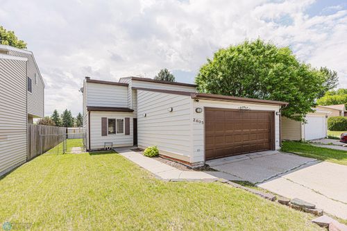 2605 29th Ave S, Moorhead, MN, 56560-5349 | Card Image