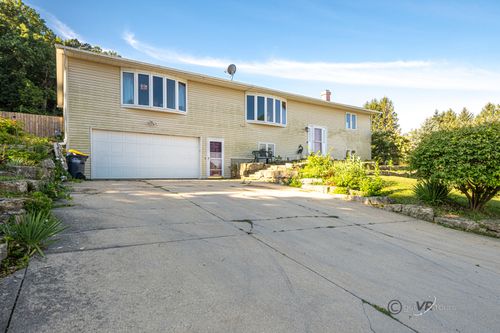 126 E Poplar Dr, ELIZABETH, IL, 61028-9761 | Card Image