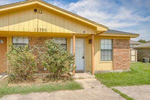 apt-a-13320 White Settlement Rd, Fort Worth, TX, 76108-9629 | Card Image