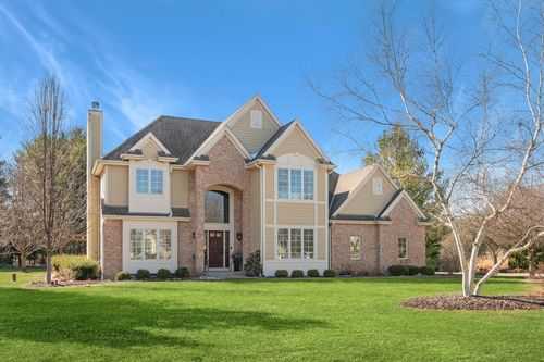 W283N6297 Hibritten Way, Hartland, WI, 53029-8229 | Card Image