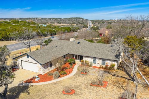 100 Riverhill Blvd, Kerrville, TX, 78028-6537 | Card Image