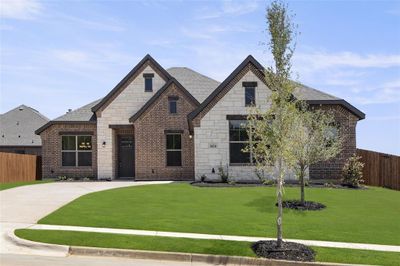 3216 Signal Hill Drive, House other with 3 bedrooms, 2 bathrooms and null parking in Burleson TX | Image 1