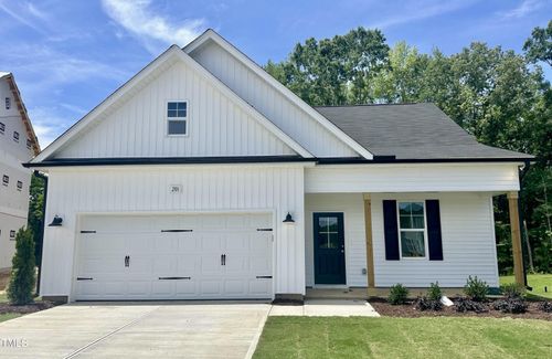 201 W Saltgrass Ln, Smithfield, NC, 27577-3403 | Card Image