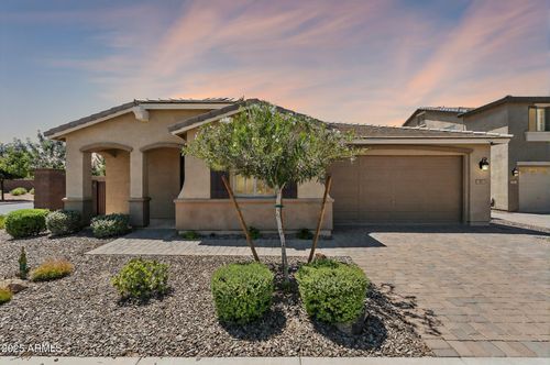 65 W Cucumber Tree Ave, San Tan Valley, AZ, 85140-8060 | Card Image