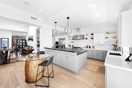 12-17 Monaco, Newport Beach, CA, 92660-6820 | Card Image