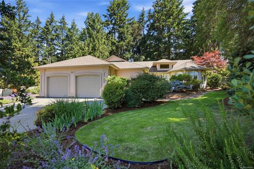 1747 Sangster Cres, Nanoose Bay, BC, V9P9C4 | Card Image